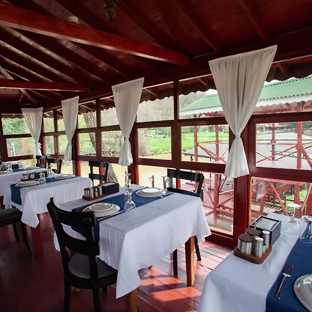 Tias Shelale Hotell Ağva