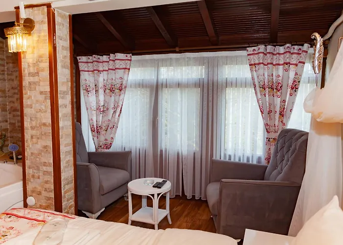 Tias Shelale Hotel Ağva